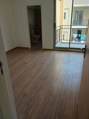 Room in 3 BHK Builder Floor at Sector 22 – for Rent