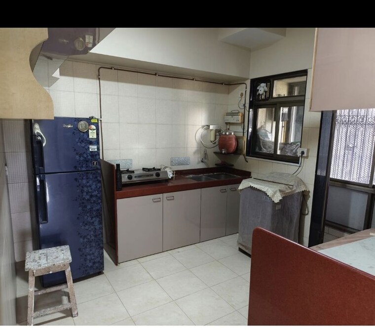 Kitchen, krishna nagar 2 Bedroom 800 Sq.Ft. Apartment In Krishna Nagar Mumbai 10650027