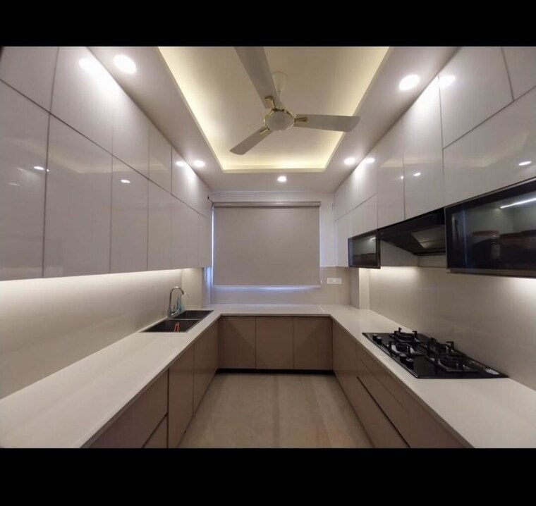Bathroom, sector 23 3 Bedroom 1550 Sq.Ft. Builder Floor In Sector 23 Gurgaon 10671676