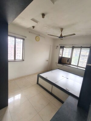 Room in 2 BHK Apartment at Mayuresh Srishti, Bhandup West – for Rent