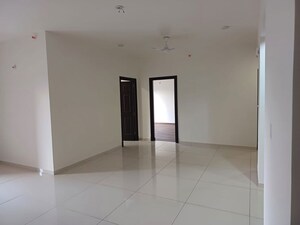 Room in 3 BHK Apartment at Sobha Palm Courts, Kogilu – for Rent