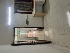 Furnished Amenities in 1.5 BHK Independent House at Sarita Vihar – for Rent