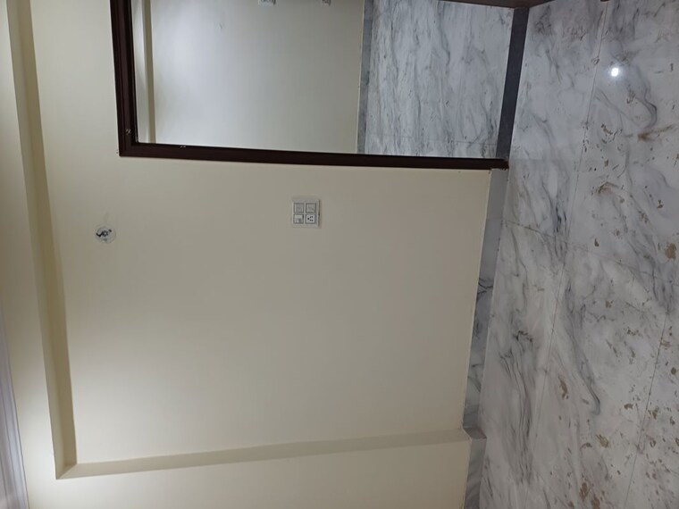 Room, badarpur border 4 Bedroom 53 Sq.Yd. Independent House In Badarpur Border Delhi 10671712
