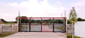 Swimming Pool in  Plot at Tilapta – for Sale