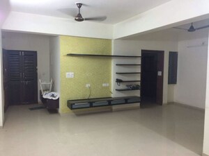 Room in 3 BHK Apartment at Aaradhya, Thaltej – for Rent