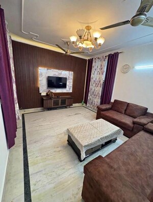 Bedroom in 2 BHK Builder Floor at Subhash Nagar – for Rent