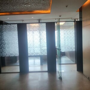 Room in  Office Space at Lotus Grandeur, Andheri West – for Rent