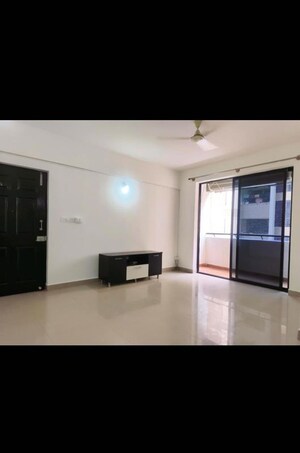 Room in 3 BHK Apartment at Provident Harmony, Thanisandra Main Road – for Rent