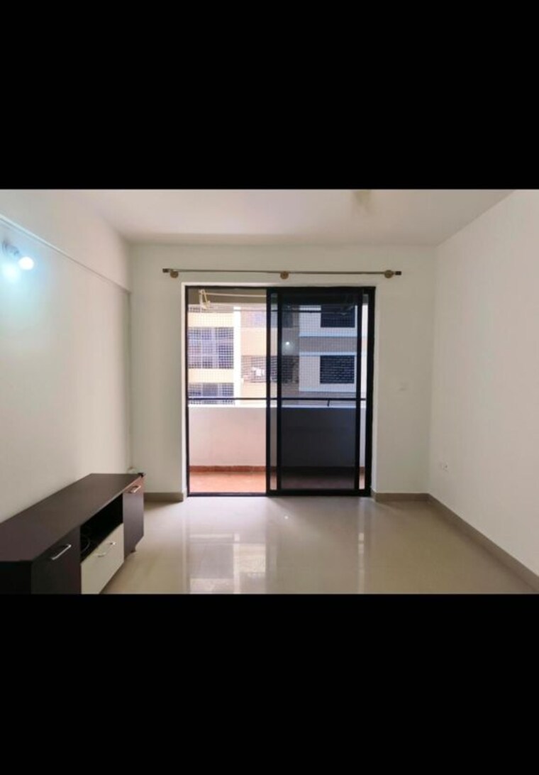 Room, provident-harmony 3 Bedroom 1350 Sq.Ft. Apartment In Thanisandra Main Road Bangalore 10671740