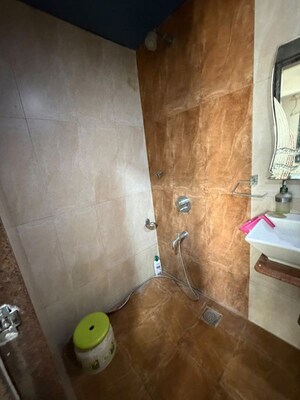 Furnished Amenities in 5 BHK Apartment at Flower Valley Complex, Khopat – for Rent