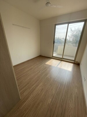 Room in 3 BHK Builder Floor at Sector 22 – for Rent
