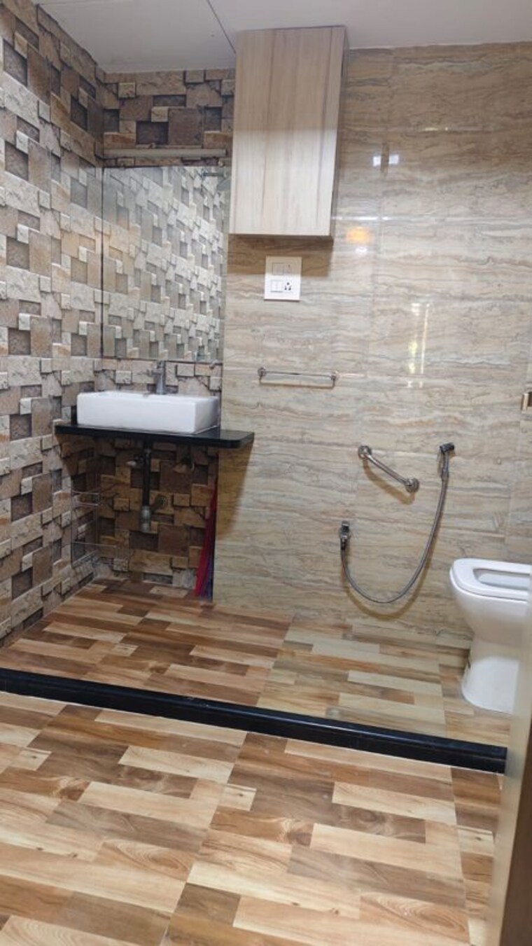 Washroom, paradise-sai-mannat 3 Bedroom 925 Sq.Ft. Apartment In Kharghar Navi Mumbai 10671769