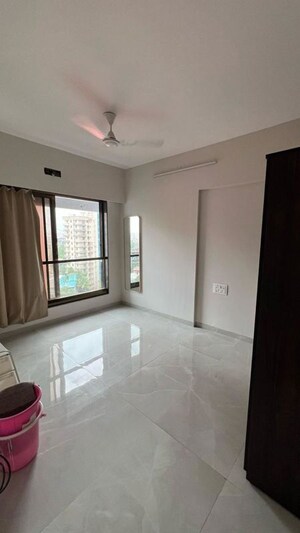Bedroom in 2 BHK Apartment at Sindhi Society, Chembur – for Rent