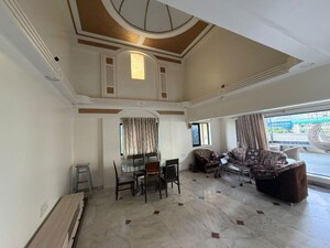 5 BHK Apartment For Rent in Flower Valley Complex, Khopat