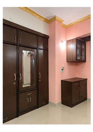 Room in 1 BHK Apartment at Kopar Khairane – for Sale