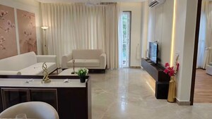 Living Room in 4 BHK Apartment at BPTP Amstoria, Sector 102 – for Sale