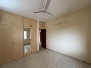 Room in 3 BHK Apartment at Prestige Monte Carlo, Yelahanka – for Rent