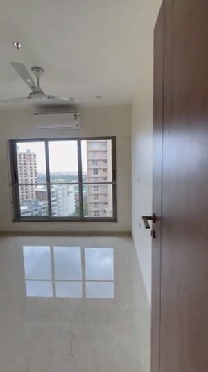 Bedroom in 3 BHK Apartment at Chembur – for Rent