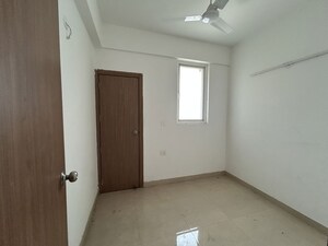 Room in 3.5 BHK Apartment at ATS Homekraft Pious Hideaways, Sector 150 – for Rent