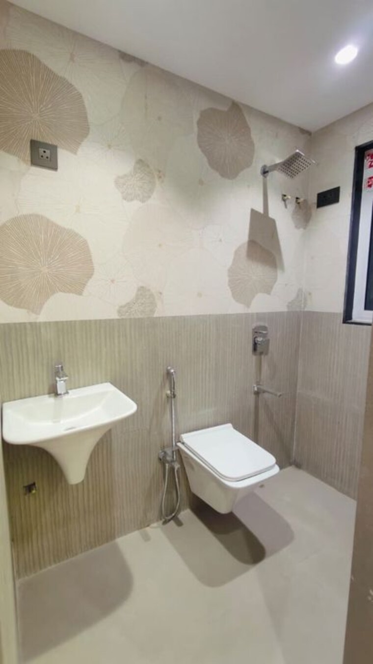 Bathroom, sky-annex 1 Bedroom 400 Sq.Ft. Apartment In Chembur Mumbai 10671858