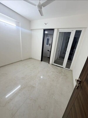 Room in 2 BHK Apartment at Smart World Gems, Sector 89 – for Sale