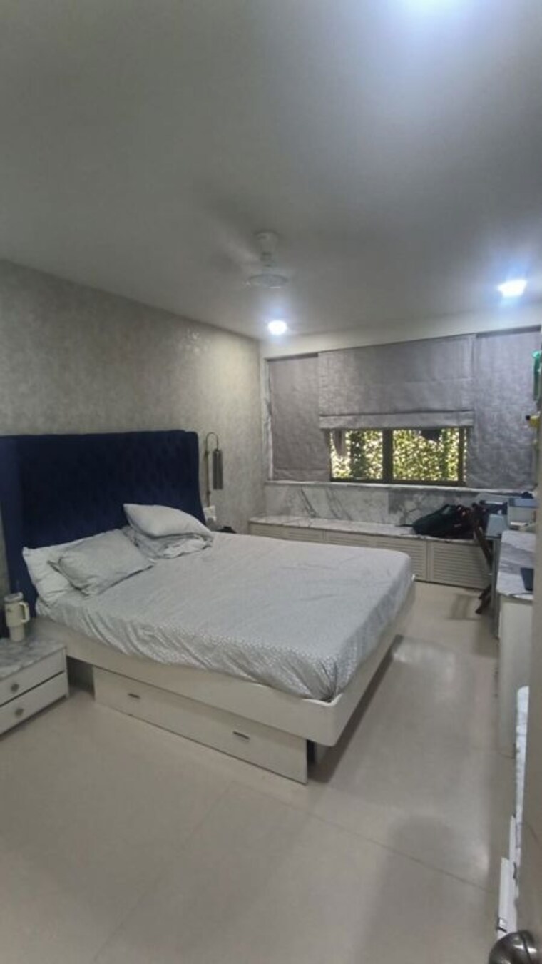 Bedroom, ashoka-apartments-colaba 3 Bedroom 1000 Sq.Ft. Apartment In Colaba Mumbai 10671905