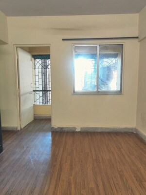 Room in 1 BHK Apartment at Hill Crest Manpada, Manpada – for Rent