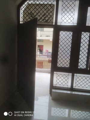 Room in 4 BHK Independent House at RWA Apartments Sector 27, Sector 27 – for Rent