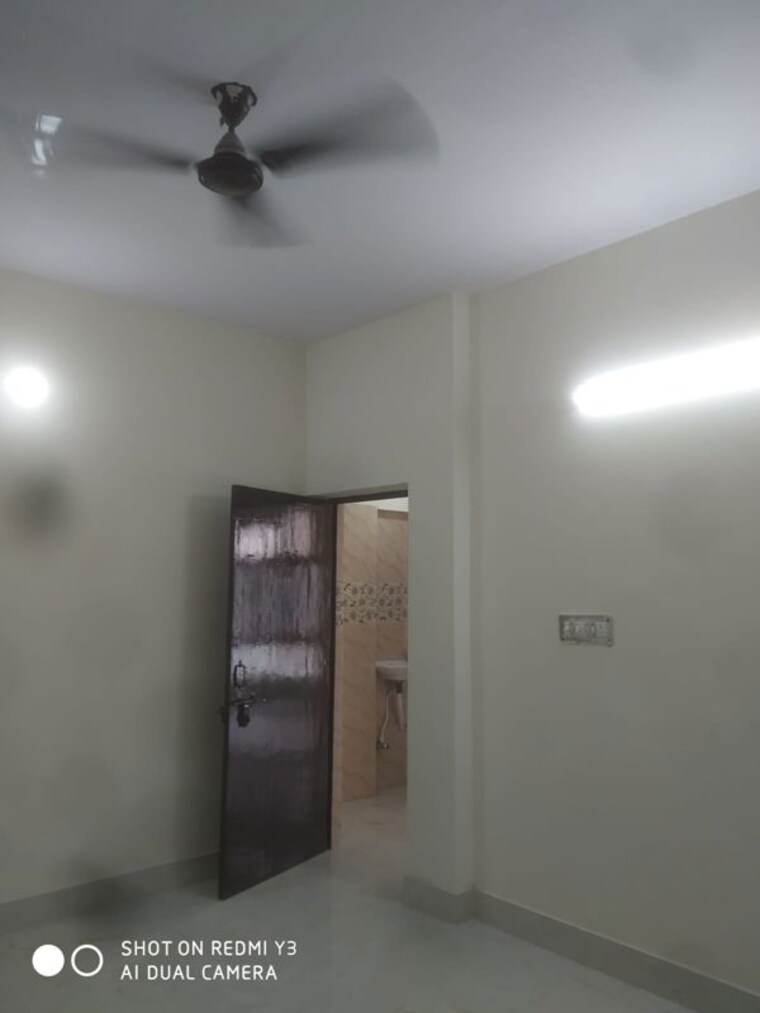 Room, rwa-apartments-sector-27 4 Bedroom 250 Sq.Mt. Independent House In Sector 27 Noida 10671915