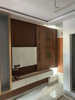 2 BHK Builder Floor For Rent in Aman Vihar