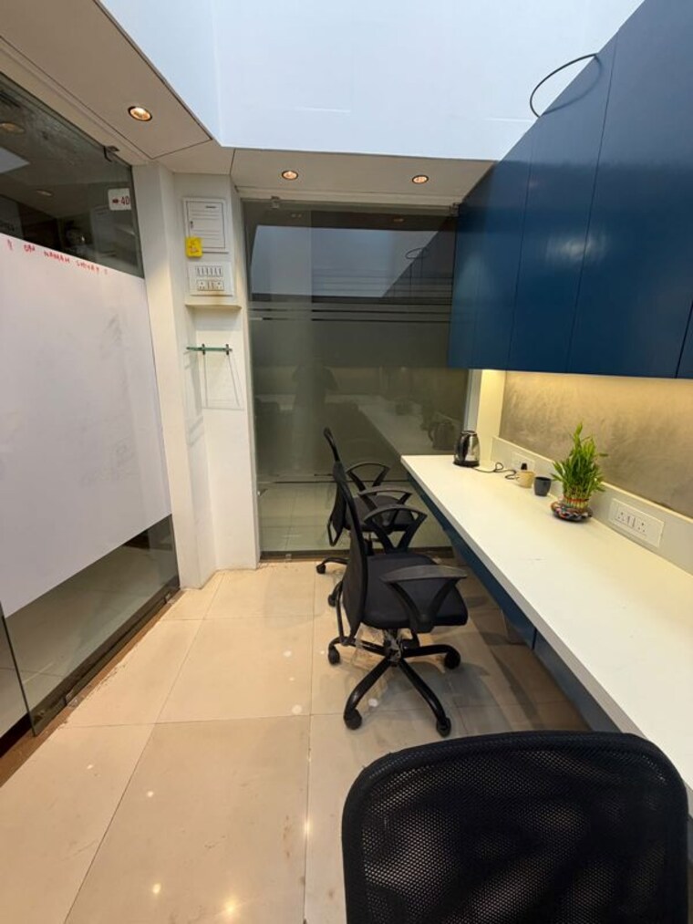 Team Area, rustomjee-eaze-zone-mall Commercial Office Space 134 Sq.Ft. In Malad West Mumbai 10671978