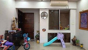  2 BHK Apartment at Lodha Aqua, Mira Road – for Rent