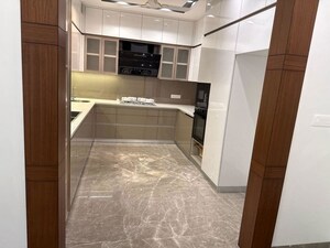 Kitchen in 3 BHK Builder Floor at Sector 23 – for Rent