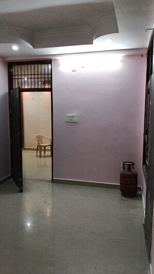 Room in 2 BHK Apartment at Eldeco Saksham, Eldeco ii – for Sale