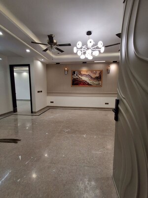 Kitchen in 3 BHK Builder Floor at Sector 23 – for Rent
