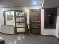2 BHK Builder Floor For Rent in Sector 57