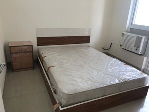 Bedroom in 3 BHK Apartment at Emaar Emerald Estate, Sector 65 – for Rent