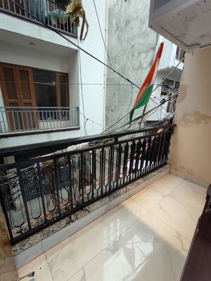 1 BHK Builder Floor For Rent in Neb Sarai