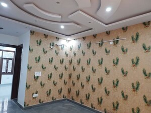 Room in 3 BHK Builder Floor at Dwarka – for Sale