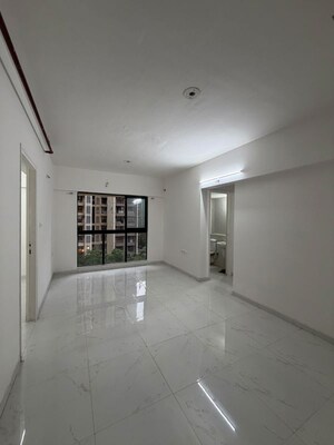 Room in 1 BHK Apartment at Runwal Gardens, Dombivli East – for Rent