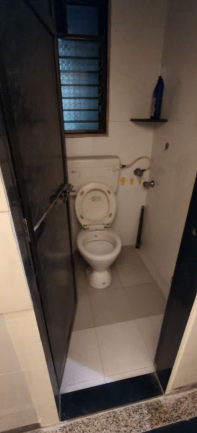 Bathroom, sterling-chs 1 Bedroom 600 Sq.Ft. Apartment In Andheri West Mumbai 10672033