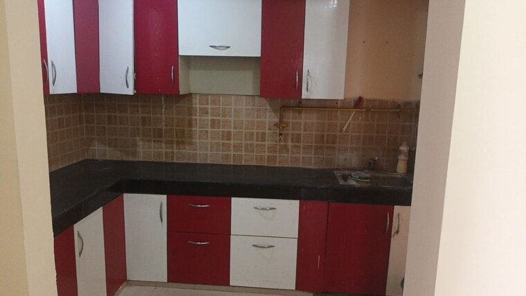 Kitchen, mahagun-mywoods 2.5 Bedroom 1235 Sq.Ft. Apartment In Sector 16c Greater Noida Greater Noida 10672048
