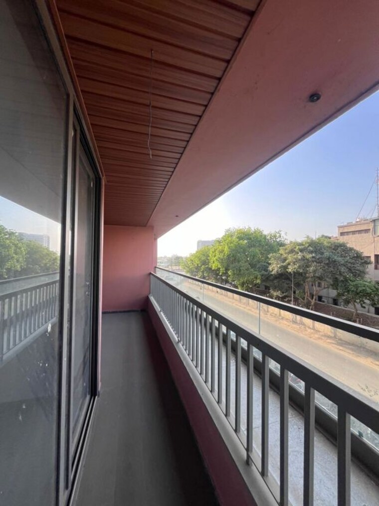 Balcony, arpan-status-sky 4 Bedroom 2840 Sq.Ft. Apartment In Jagatpur Ahmedabad 10672038