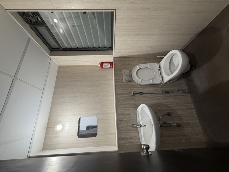 Bathroom, lodha-downtown 2 Bedroom 689 Sq.Ft. Apartment In Dombivli East Thane 10672059