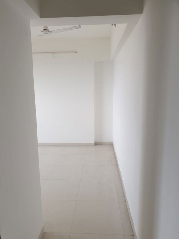undefined, lodha-splendora 1.5 Bedroom 700 Sq.Ft. Apartment In Ghodbunder Road Thane 10672046