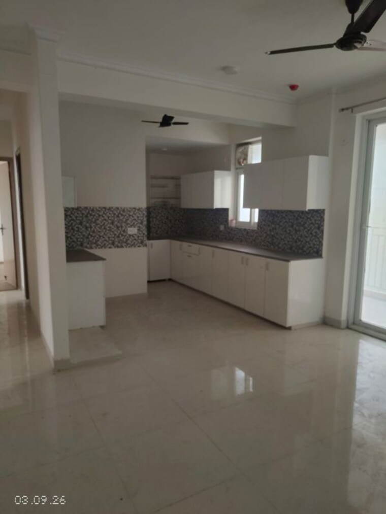 Kitchen, pareena-coban-residences 3 Bedroom 1997 Sq.Ft. Apartment In Sector 99a Gurgaon 10672084