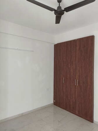 2 BHK +  1060 Sq.Ft. Apartment in Signature Global City