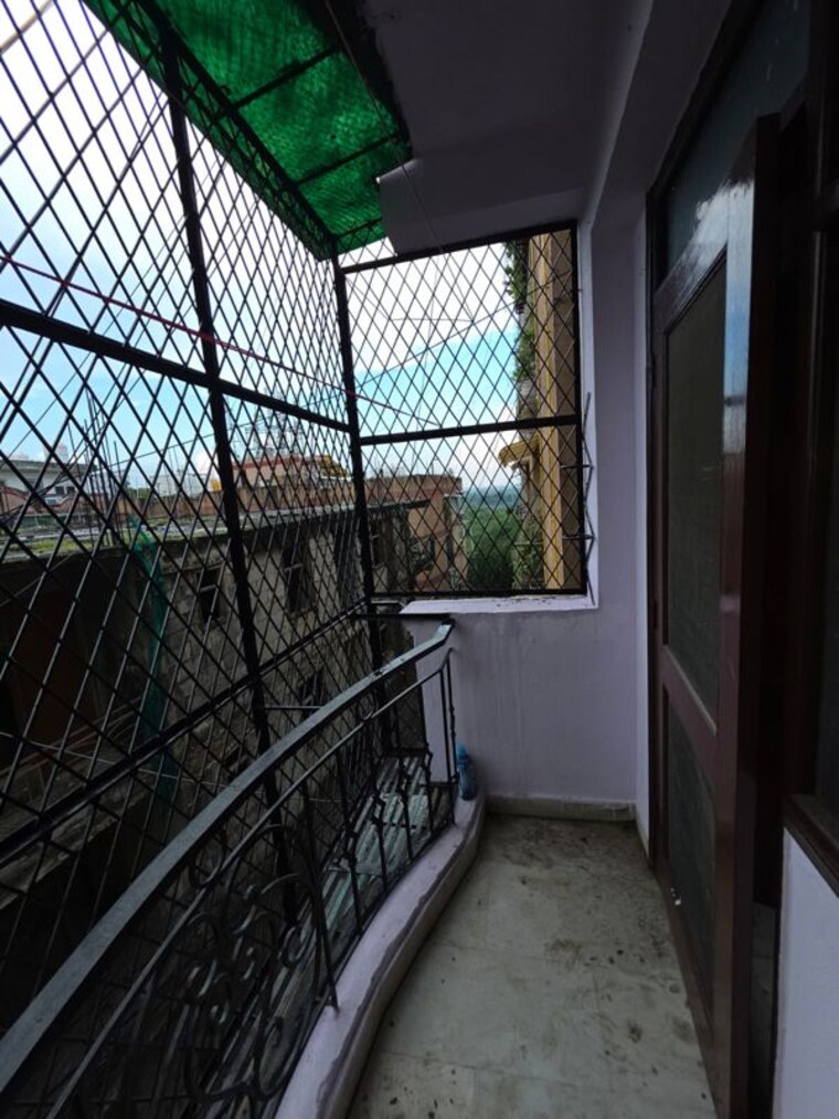 Balcony, mehrauli 2 Bedroom 700 Sq.Ft. Builder Floor In Mehrauli Delhi 10672102