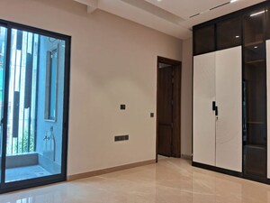 Room in 3 BHK Builder Floor at East Of Kailash – for Sale