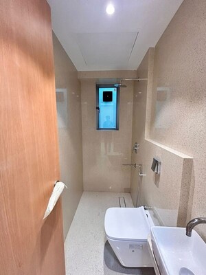 Attached Bathroom in 2 BHK Apartment at Santacruz West – for Rent
